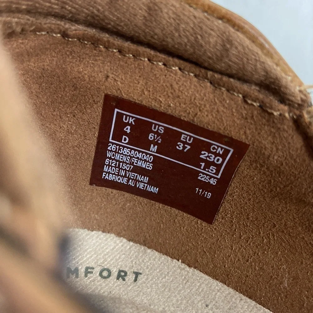 Clarks excellent collection